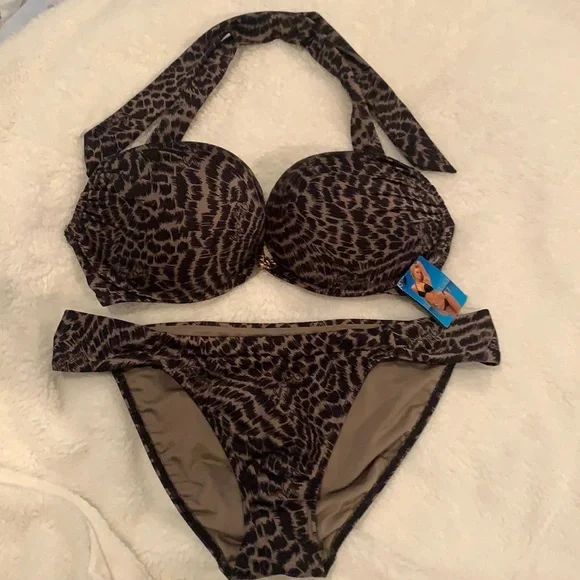 **FINAL PRICE** Victoria’s Secret Bombshell bikini set - Picture 2 of 16